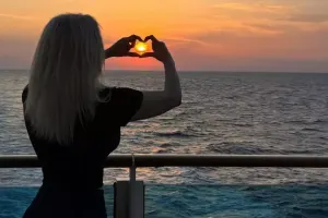 Məleykə Əsədovadan yeni fotolar