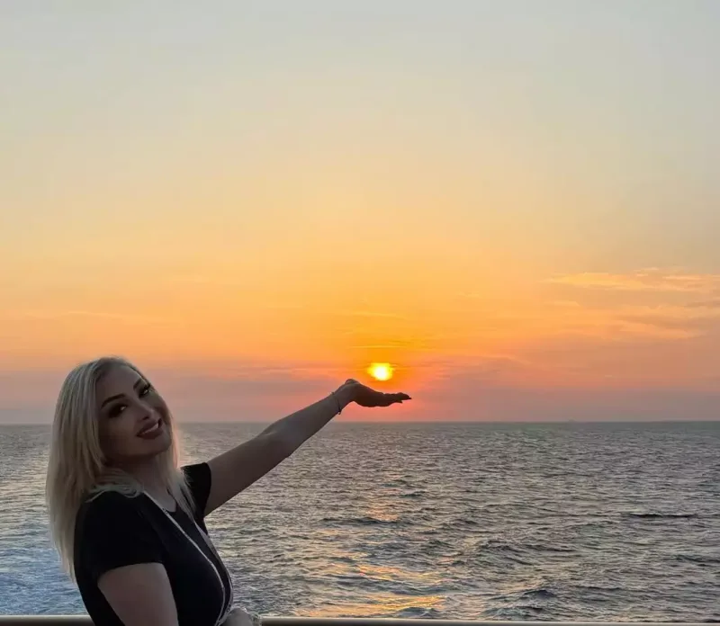 Məleykə Əsədovadan yeni fotolar