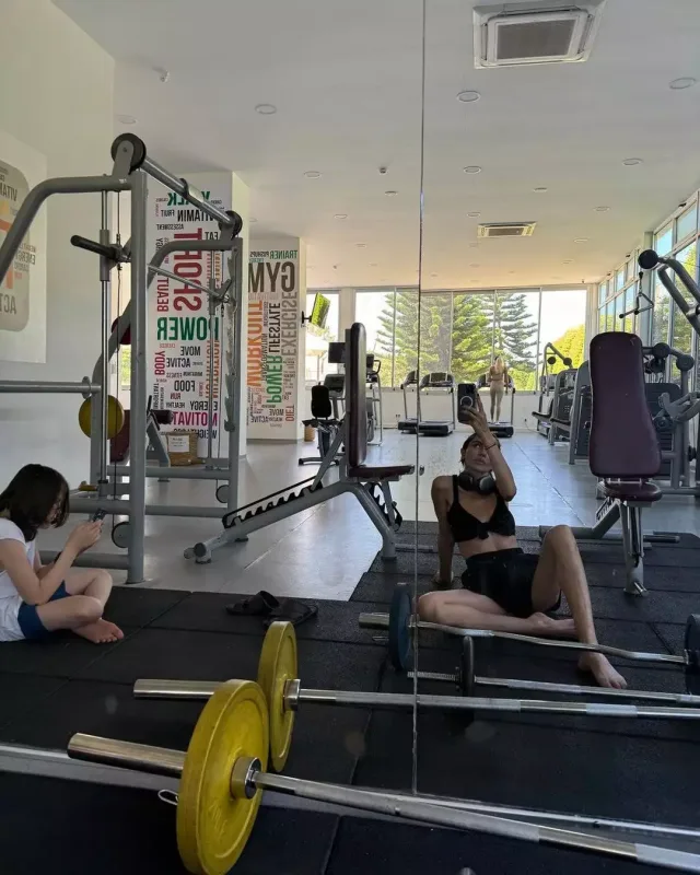 Günay oğlu ilə fotolarını paylaşıb bu sözləri yazdı