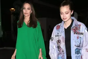 Qızı Bred Pittin soyadından imtina etdi