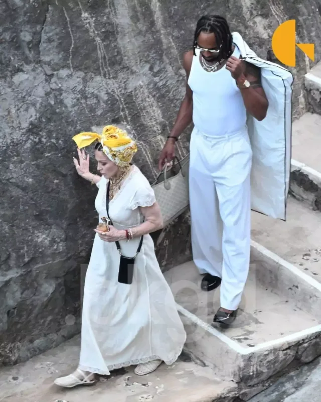 İtaliyada belə görüntüləndilər