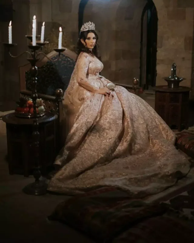 Dilarə “kraliça” oldu