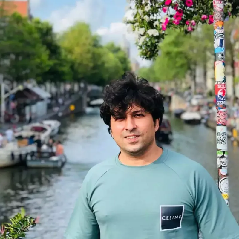 Bir zamanların məşhur siması efirə qayıdır!