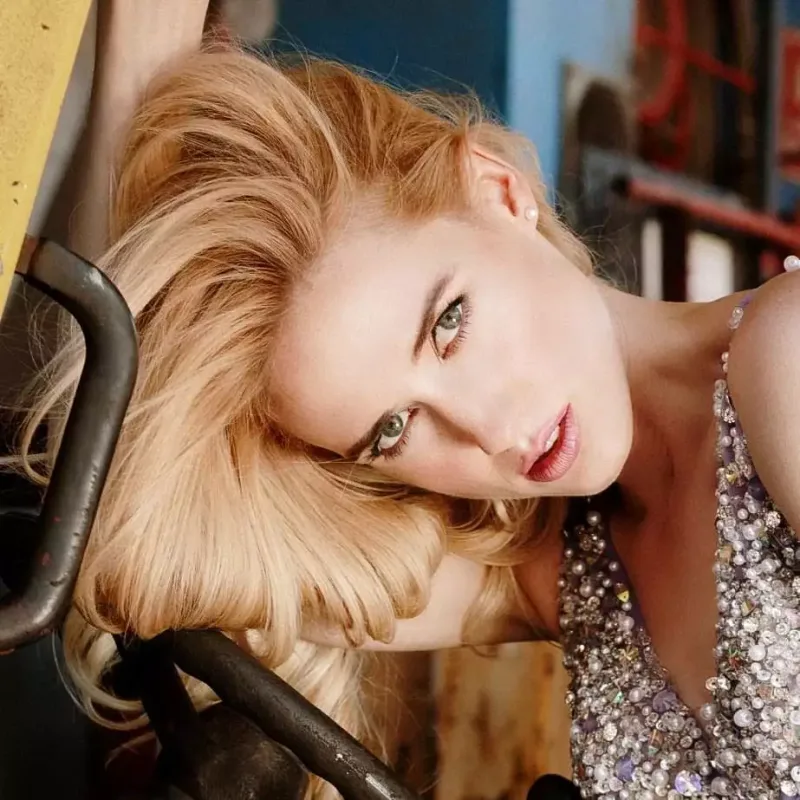 Türkiyəli aktrisa adını dəyişdi