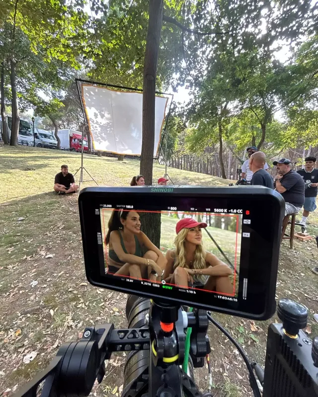 Makiyajsız Hadise...