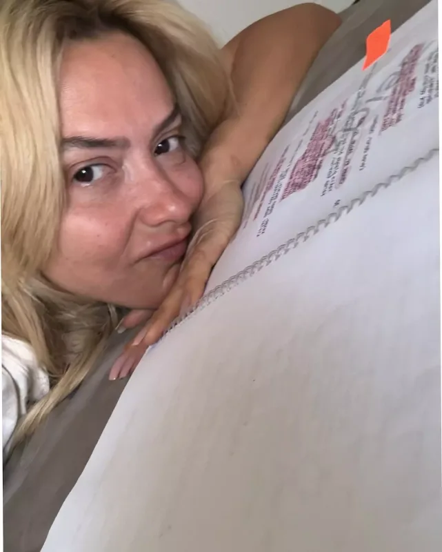 Makiyajsız Hadise...