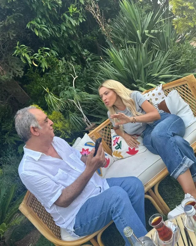 Makiyajsız Hadise...