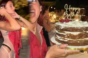 Dua Lipanın əyləncəli doğum günü