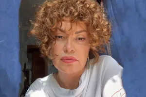 Sənubər İsgəndərli fərqli tərzdə