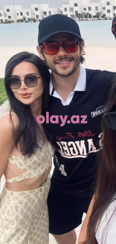 Cem Belevi azərbaycanlı sevgilisindən ayrıldı