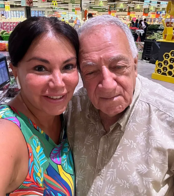 Özünü Mirzə Babayevin qardaşı kimi təqdim edir - Dələduzluq