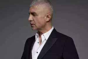 Bacısını gizli eşqini ifşa etməklə hədələdi - Detallar