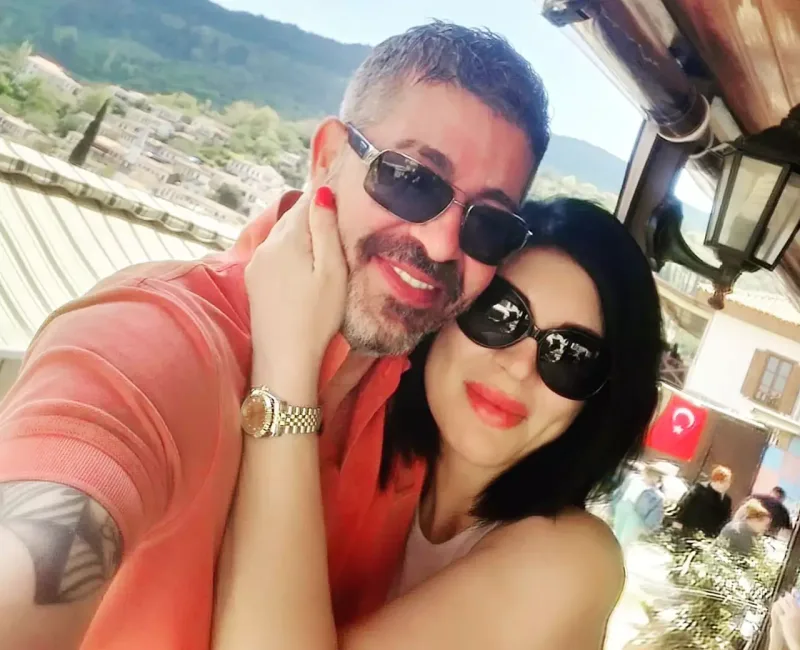 Bacısını gizli eşqini ifşa etməklə hədələdi - Detallar