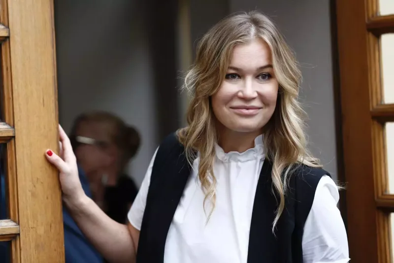 Rus aktrisa Buraka olan heyranlığından danışdı