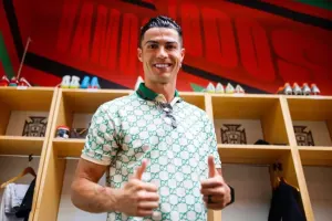 “40 yaşında təqaüdə çıxmaq istəyirəm”