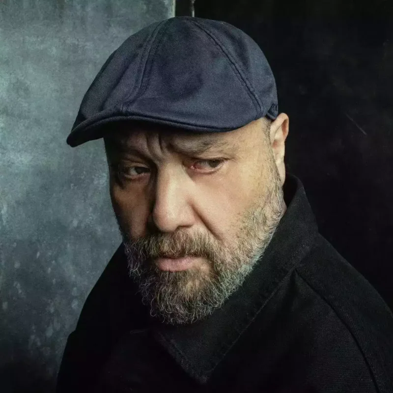 “Apo”nun hesabını oğurlayıb, 80 min aldılar