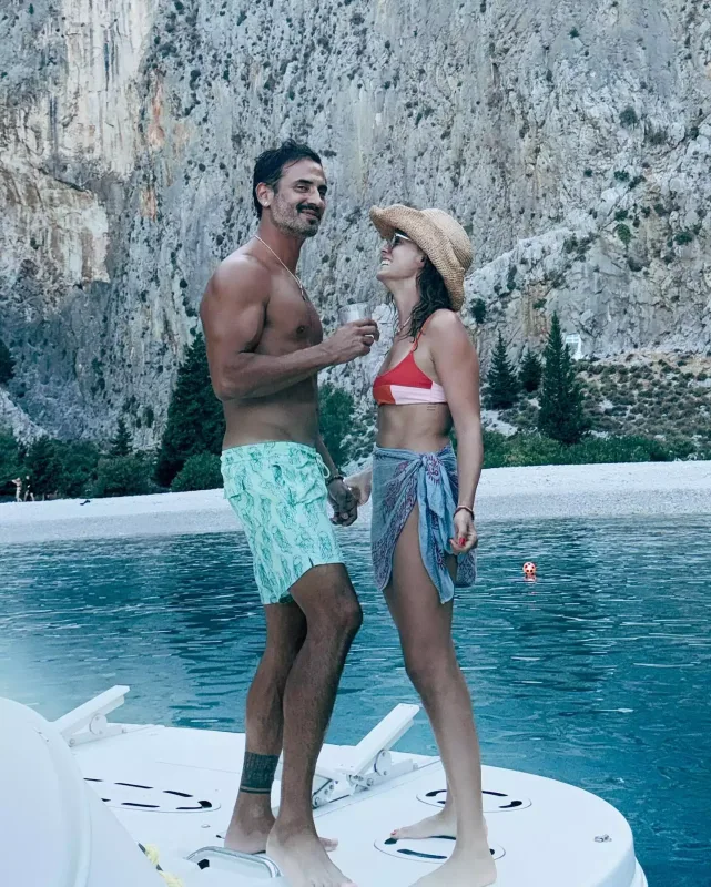 Özgedən həyat yoldaşına mənzərə tərifi