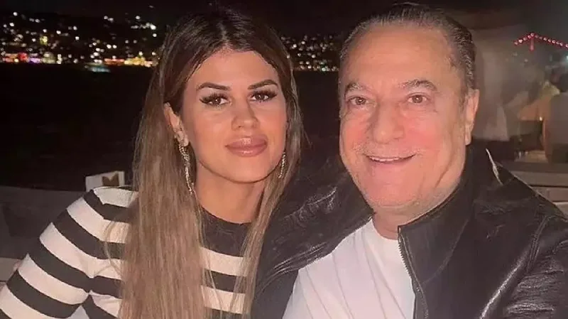 Mehmet Ali Erbil özündən 40 yaş kiçik sevgilisindən ayrıldı
