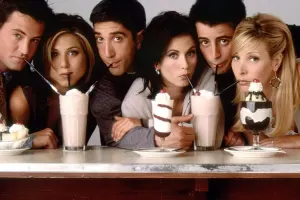 “Friends”in əşyaları satılır
