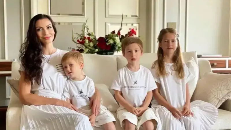 Keçmiş sevgilisi Pavel Durovu polisə verdi