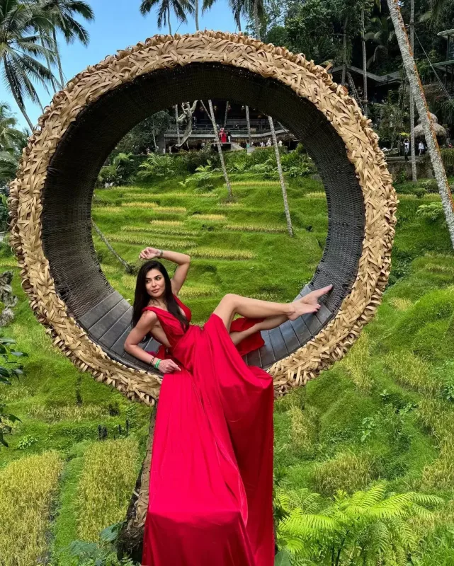 “Həyatımdan o insanları silirəm”