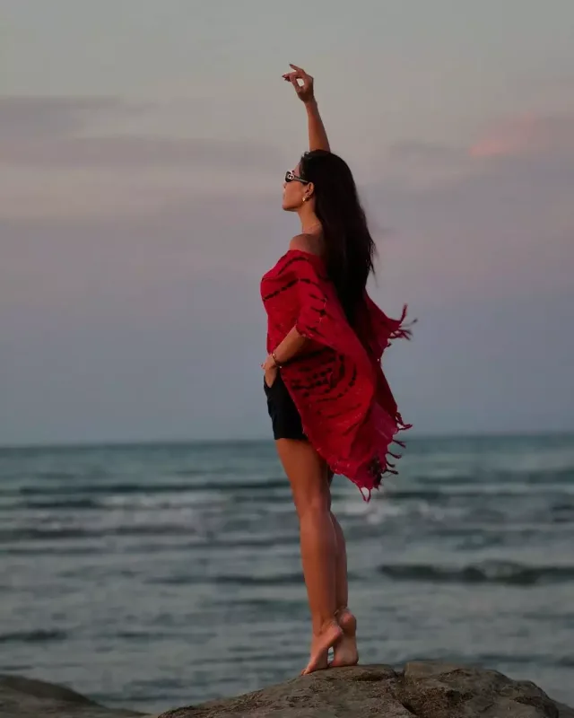 “Həyatımdan o insanları silirəm”