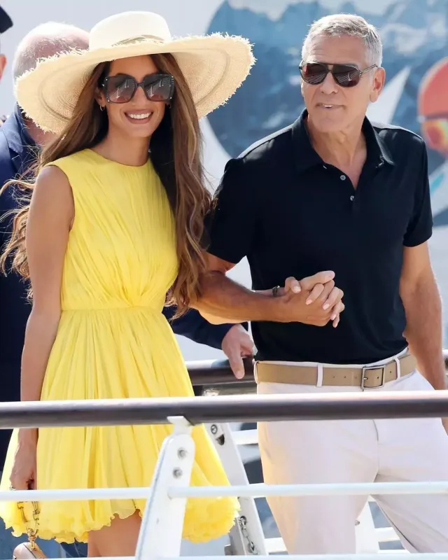 Bu il də xanımı ilə…