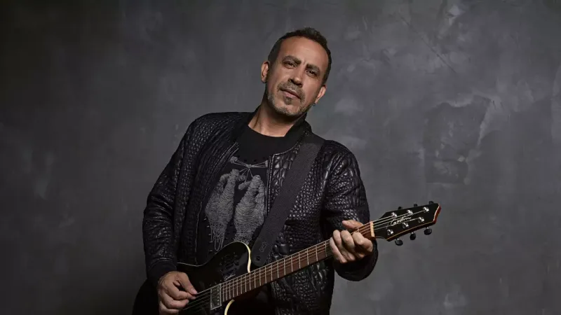 Buna görə sosial şəbəkə hesablarını bağlayır