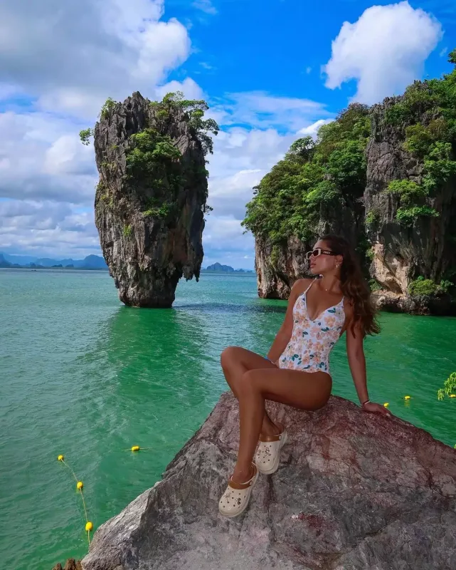 Şəms 43 günə 7 ölkə gəzdi