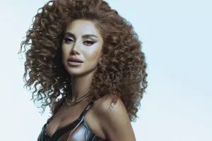 “Səhnəmizi alaq otları bürüyüb”