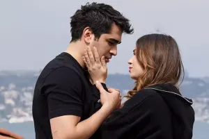 “Yalı çapkını”nda şok sima!