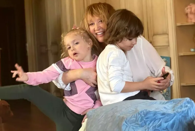 Puqaçova uşaqları ilə buna görə İsrailə qayıtmayıb