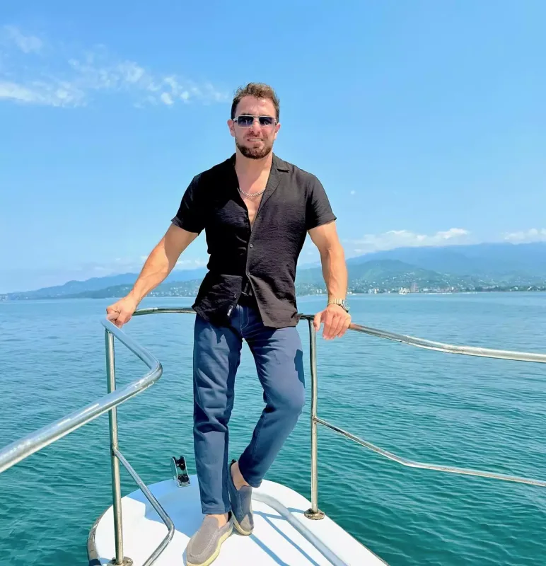 10 gündə 3 ölkə...