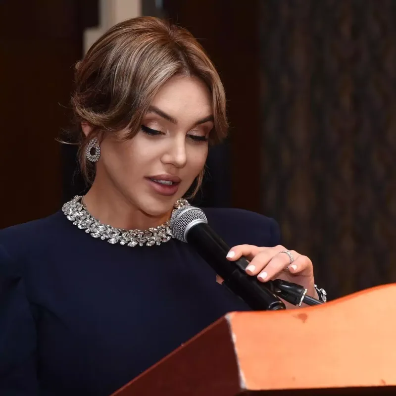 Samirə və qızı Leyla Əliyeva ilə bir arada