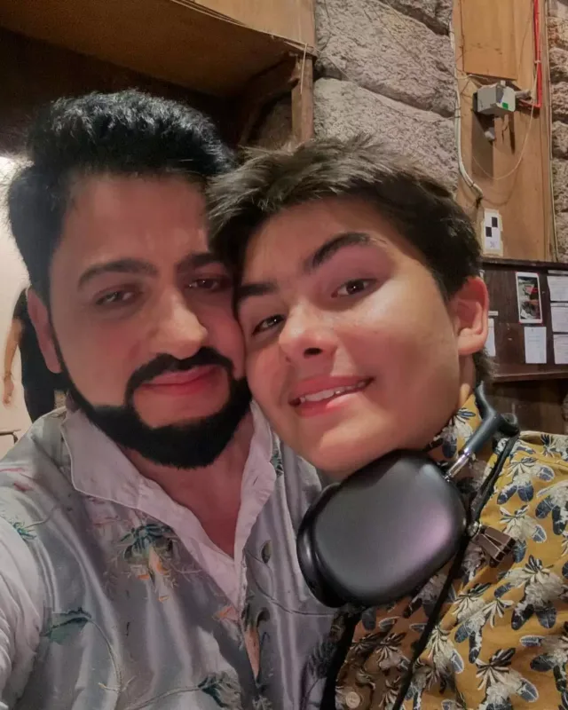 Yusifdən boşandığı arvadının oğlu ilə paylaşım