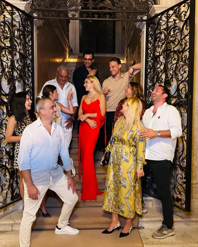 Hadise Venesiyada Keremlə...