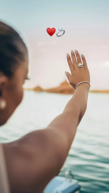 Günay gəlinlikdə fotolarını paylaşdı