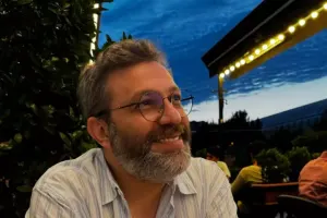 “Məzun Yüzbəyov”