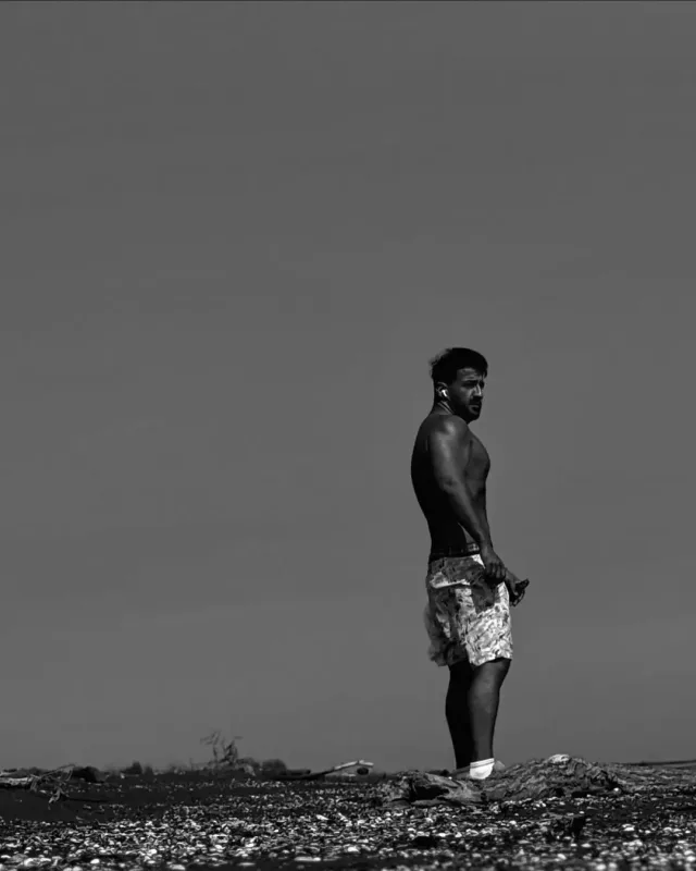 Abbasdan yarıçılpaq fotolar