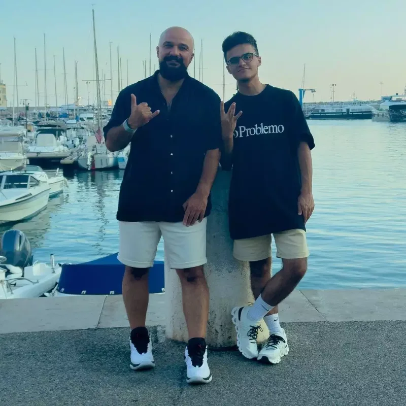 “Mənə atalıq öyrətdiyin üçün çox sağ ol, oğlum”