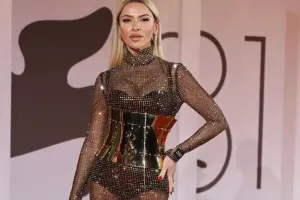 Hadisə jurnalistə əsəbiləşdi