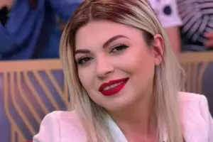 “Bir çoxundan zəhləm gedir”