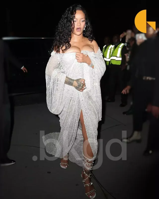 Riri moda həftəsində!