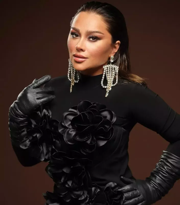 Xatirə qaraya büründü