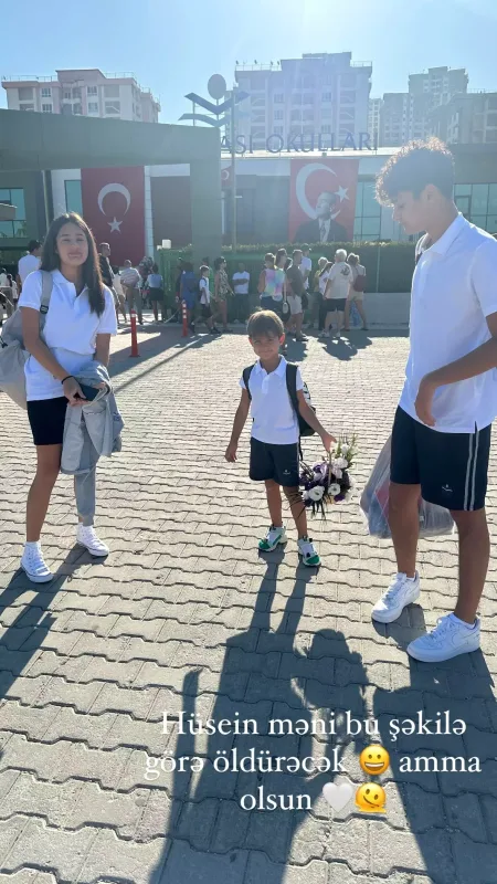 Miri Yusifin xanımı övladlarını məktəbə yola saldı