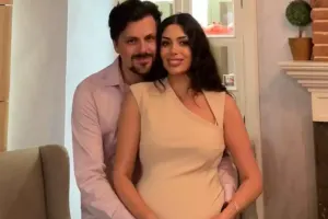 İTV-nin aparıcısı ana oldu