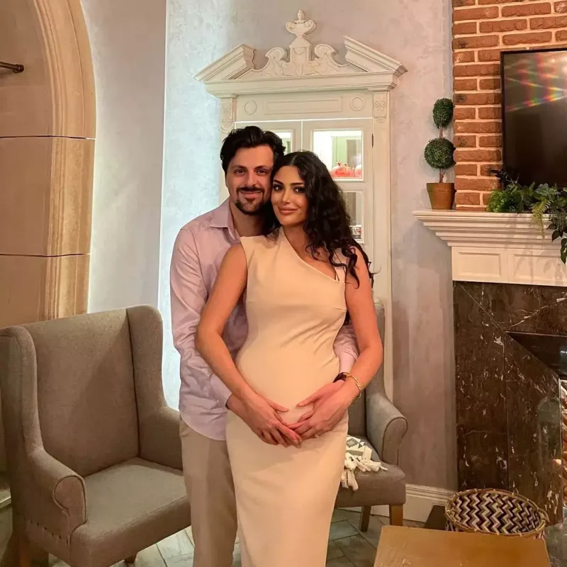 İTV-nin aparıcısı ana oldu