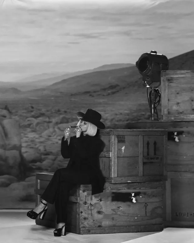 Beyonsdan bu jurnala özəl pozalar