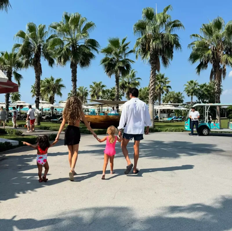 Sinemlə Kenanın ailə fotoları