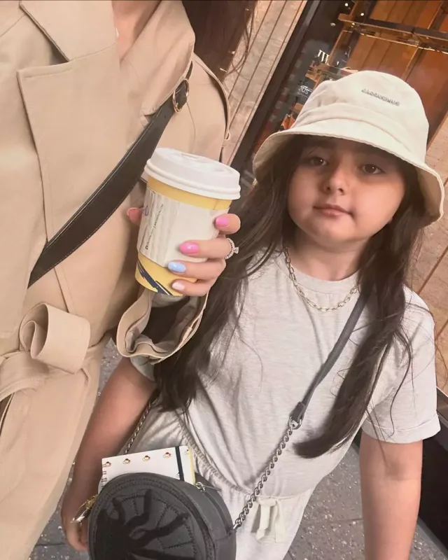 “Manhettandan qaçıb Mayamiyə gəlmiş adamam”